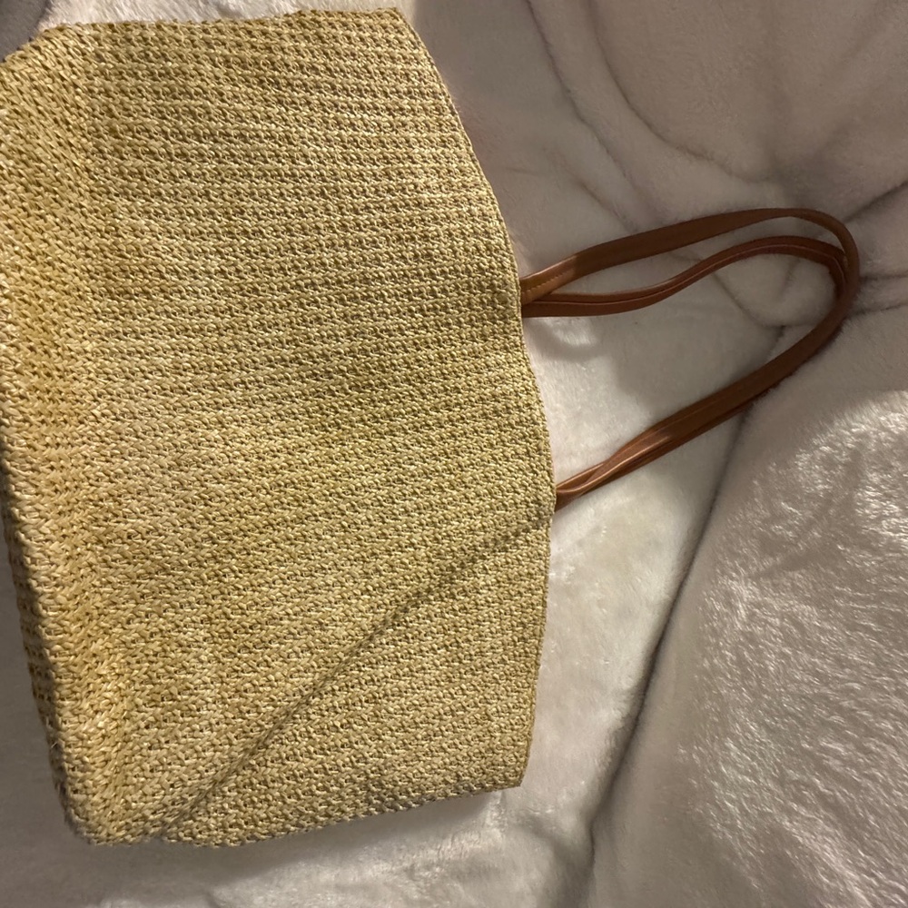 Michael Kors Wonderlust Beige and Pink Tote - Picture 5 of 8